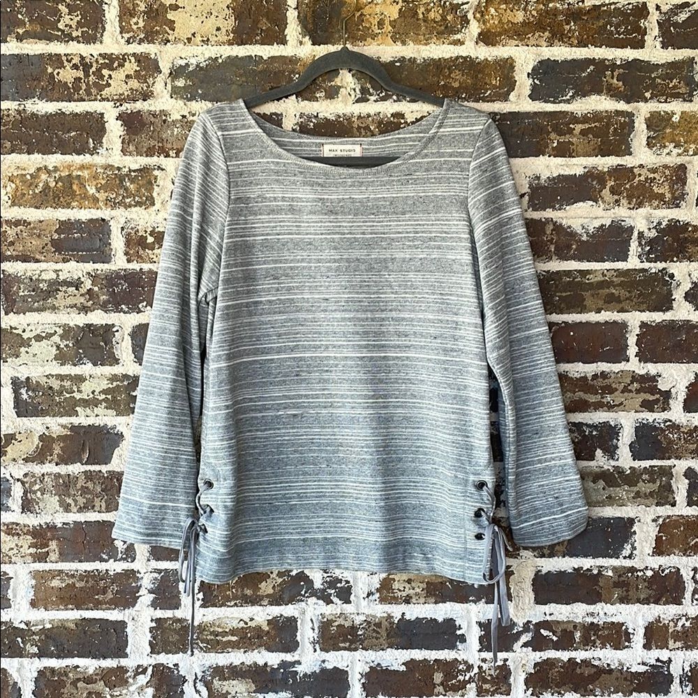 Max Studio Weekend Gray Striped Women's Top with Lace-Up Detail Size Large